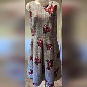 Roz & Ali Houndstooth Fit-and-Flare Dress with Burgundy Rose Print And Pockets